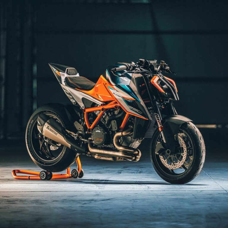 KTM 1290 SUPER DUKE R Bike Specification, Price, Mileage, Key feature, Rating, Review, Top speed, Power Complete Details