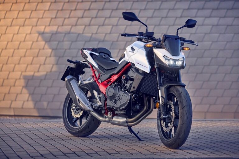 HONDA CB750 HORNET Bike Specification, Mileage, Key features, Top speed, Price, Images, 2025 New Updates