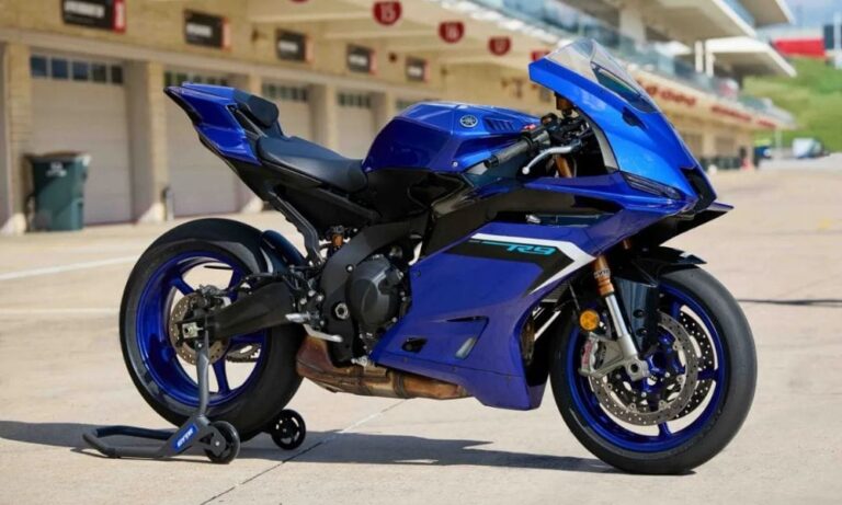 Yamaha YZF-R9 – The New Rocket Entering in Bike Market !