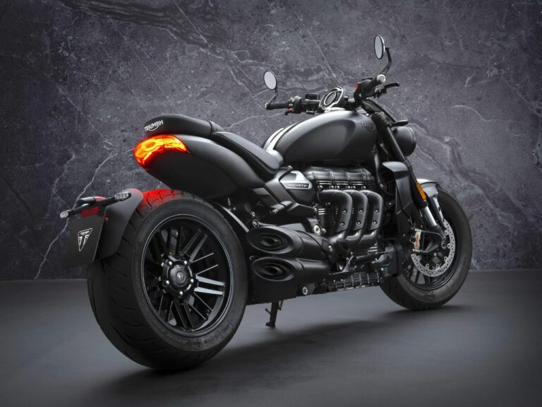 2500cc Engine Monster the Legend TRIUMPH ROCKET 3